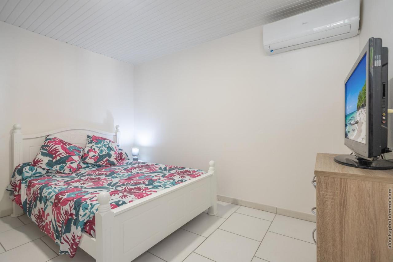 Apartament Heliconia - Appt Avec Piscine Partagee Saint-Pierre Zewnętrze zdjęcie